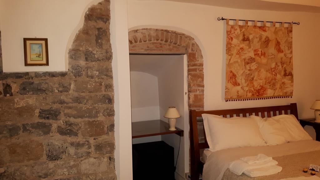 Torre Cepollini Hotel Albenga Eksteriør billede